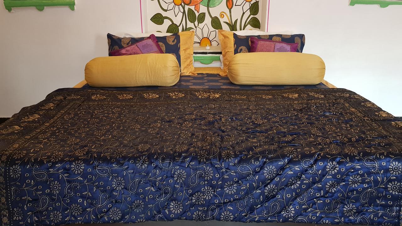 Hari Niwas Guest House Удайпур Екстер'єр фото